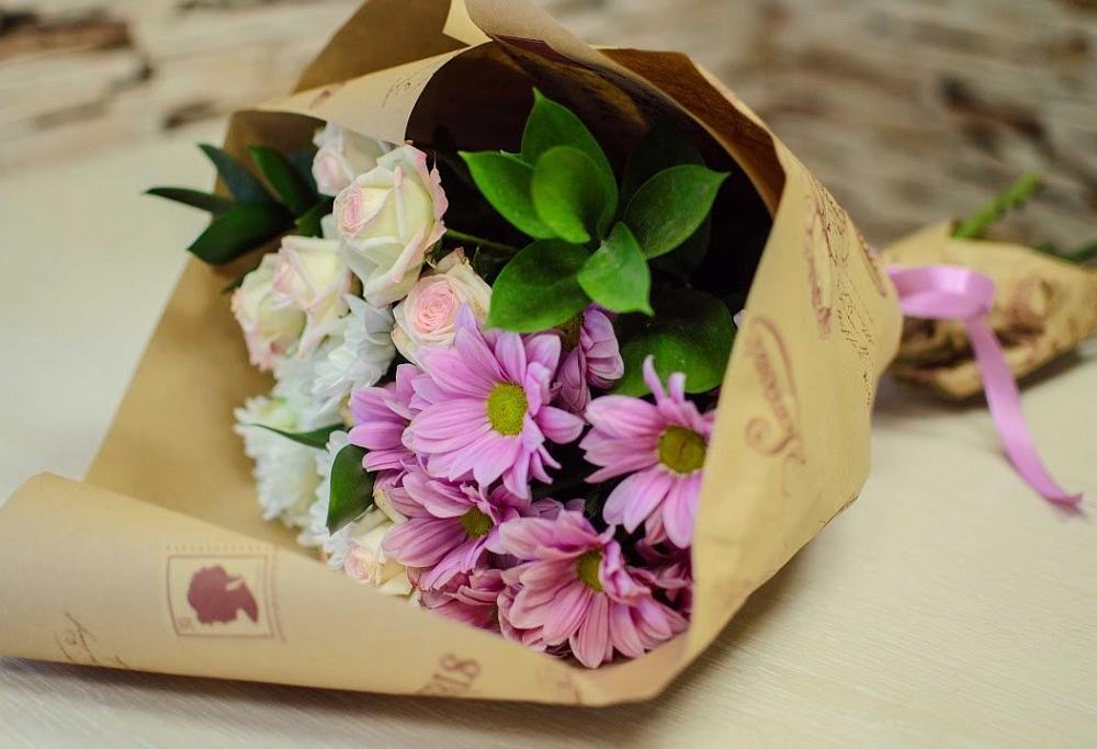 Букет цветов из: Розы и Хризантемы в Сычёво