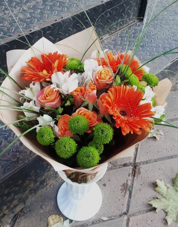 Букет цветов из: Герберы, Хризантемы, Альстромерии и Розы в Сычёво