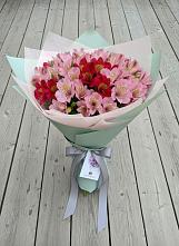 Букет цветов из:  Альстромерии в Сычёво