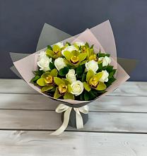 Букет цветов из:  Орхидеи и Розы в Сычёво