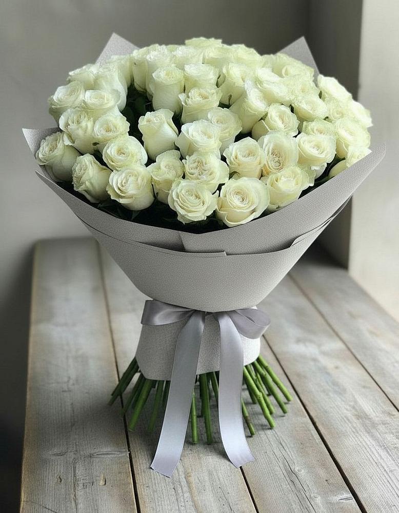 Букет 35 Белых роз в Сычёво