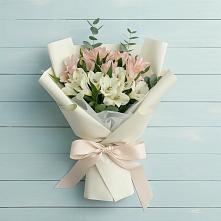 Букет цветов из:  Альстромерии в Сычёво