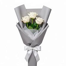Букет 3 белые розы в Сычёво