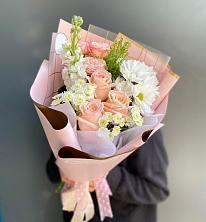 Букет цветов из:  Хризантемы и Розы в Сычёво